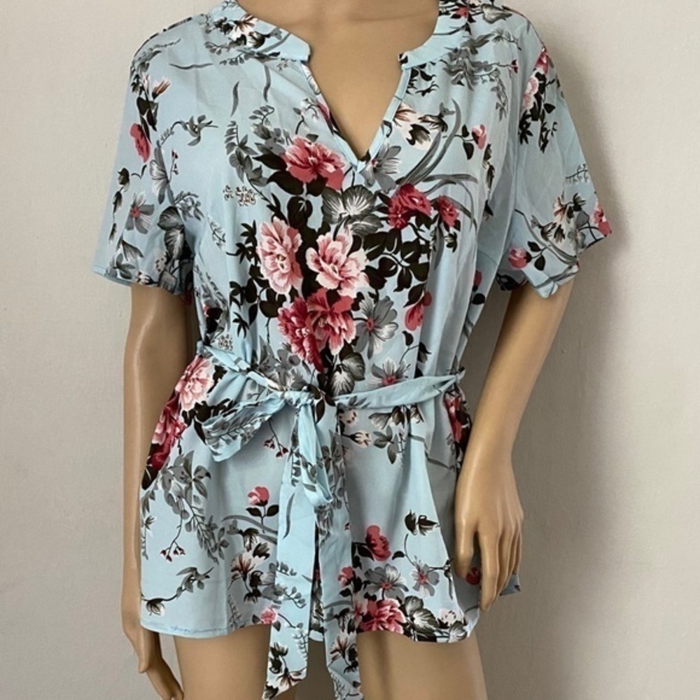 Shein blue floral top size XL